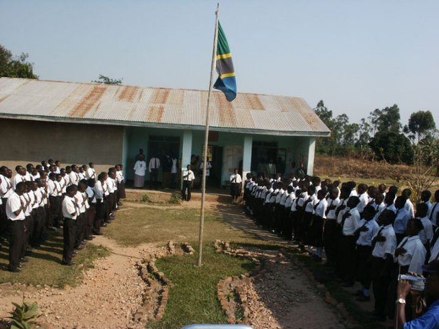 BesuchMinziro5